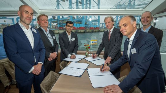 Ondertekening overeenkomst voor uitbreiding containerterminal Maasvlakte II