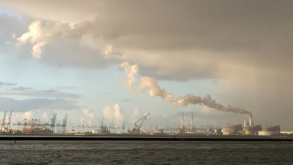 Industrie in de haven CO2 uitstoot