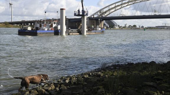 Veilige ligplaatsen voor duwbakken