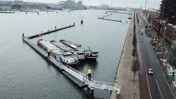 Ligplaatsen binnenvaart Maashaven