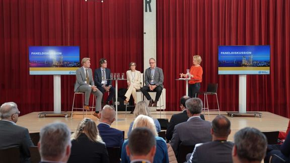 Podiumsdiskussion mit Teilnehmern der Rotterdam Experience Tour