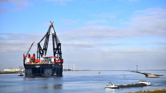 Vertrek van de Sleipnir uit Rotterdam