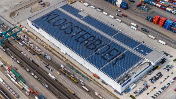 Kloosterboer solar panel roof