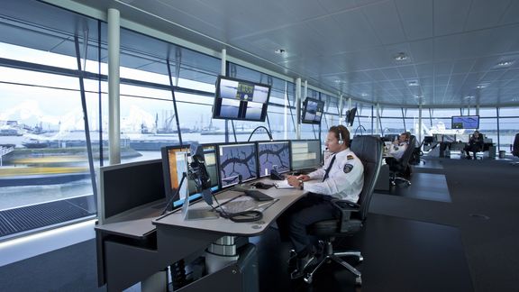 The port traffic control centre