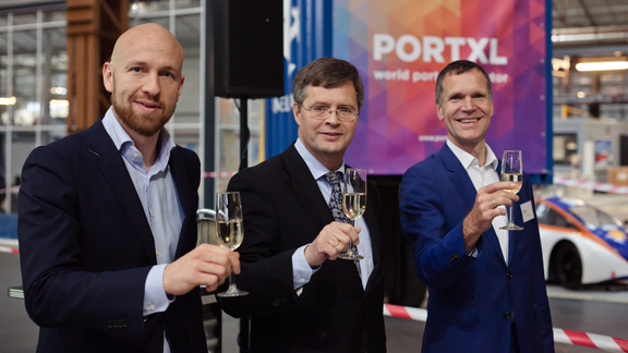 Launch PortXL