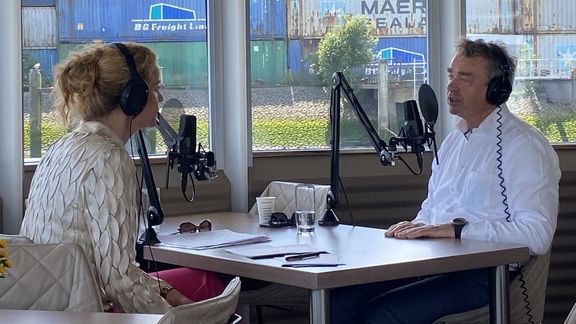 Anouschka Laheij in gesprek met René de Vries