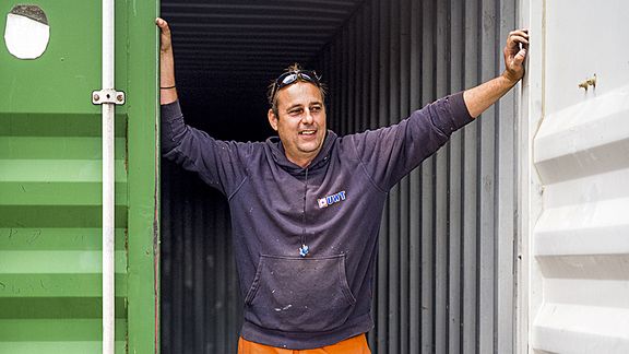 Alex, containermonteur