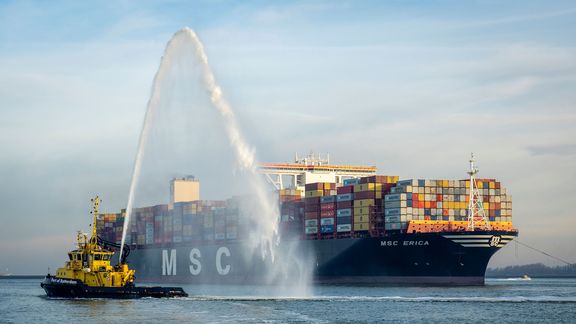 Arrival of the 15 millionth container of 2021 in Rotterdam