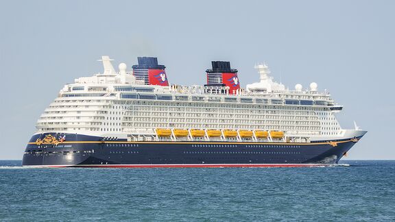De Disney Dream op zee (Foto: Disney Media)