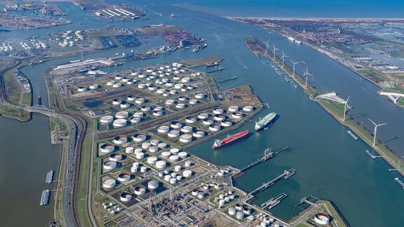 Luchtfoto Europoort
