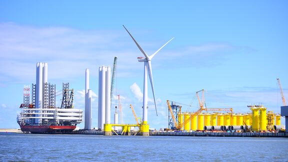 Monopiles windmolen offshore