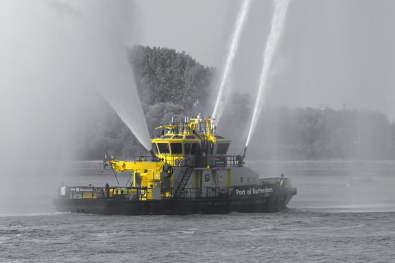 hoofd-koel-houden-bij-32-graden-op-de-nieuwe-maas-bij-schiedam.jpg