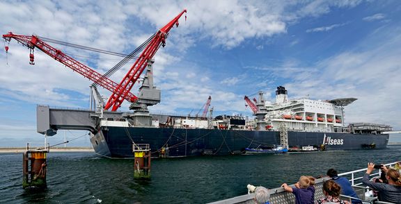 dsc08977-panorama-prinses-alexiahaven-de-pioneering-spirit-is-er-ook-werk-voor-ons_0.jpg