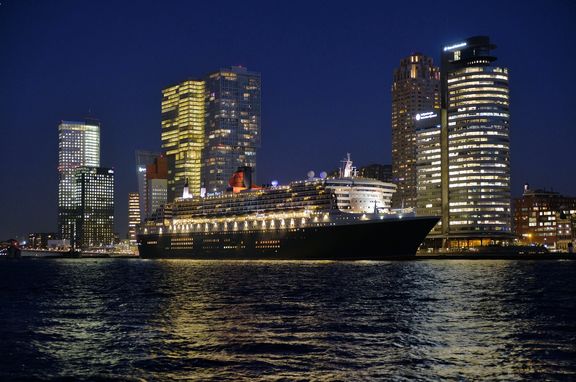queen-mary-2-(cunard-line.jpg