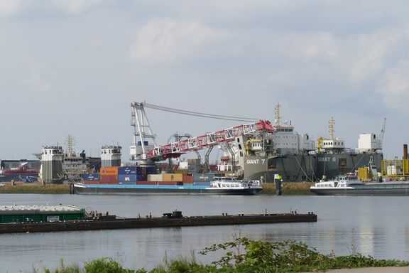 boskalis-rotterdam-(mb-040922-1.jpg