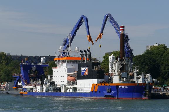 athena-(mb-030922-2a.jpg
