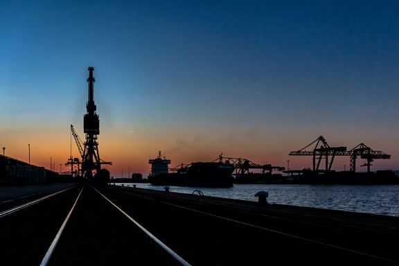 sunriserotterdamharbour.jpg
