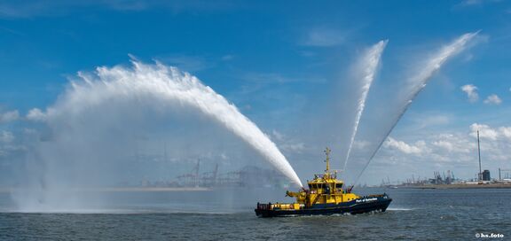 port-of-rotterdam-schiff.jpg