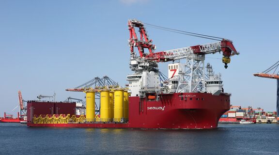 img_1501_seaway_alfa_lift.jpg