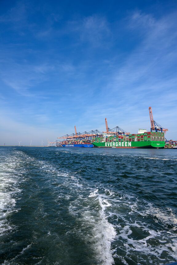 foto-1033248-nl-rotterdam-maasvlakte-web-1920-80.jpg