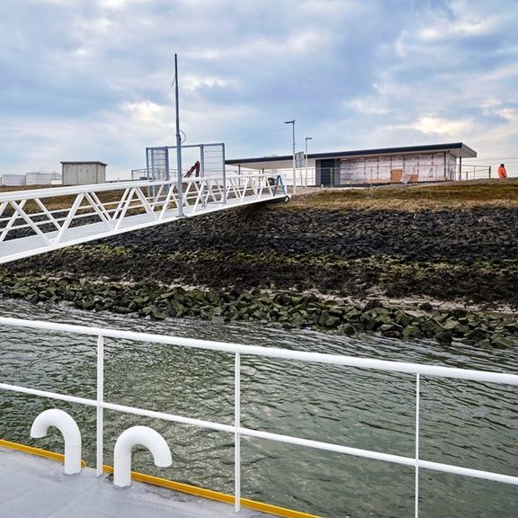 Transferium Maasvlakte in aanbouw