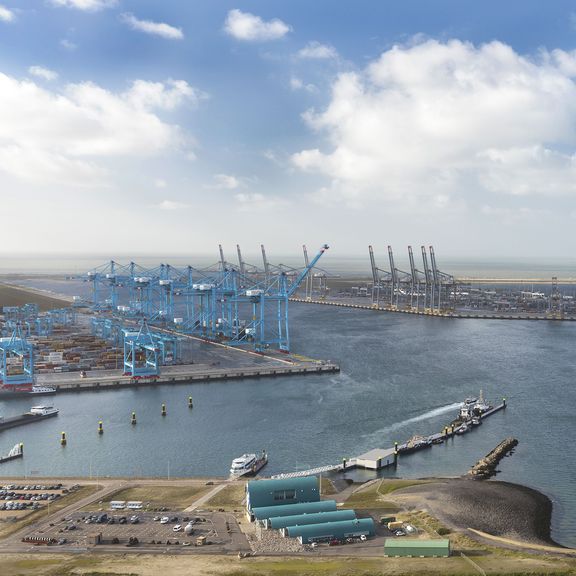 Aerial photo Maasvlakte 2 terminals