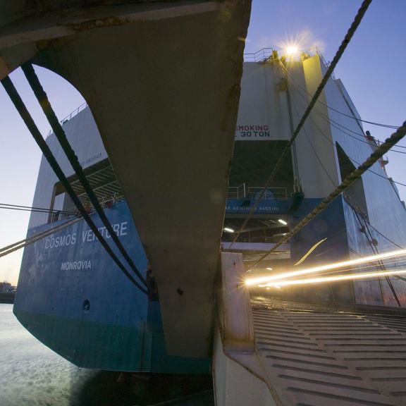 Car drives off from a ship