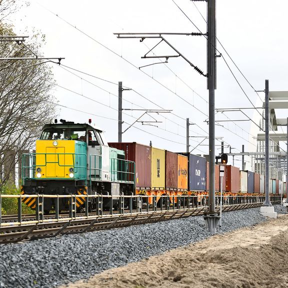 10,000 trains on the Theemsweg Route