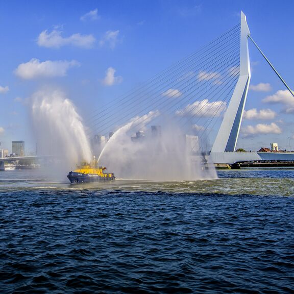 RPA opent de Wereldhavendagen met een nautisch saluut