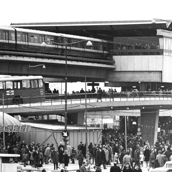 Metro bij Zuidplein in jaren '60