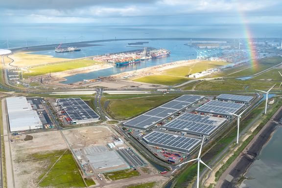 luchtfoto Amaliahaven Maasvlakte 2