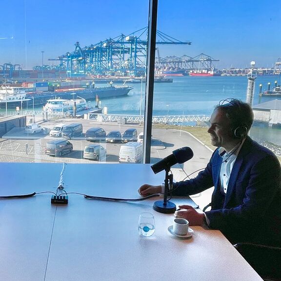 Opname van een aflevering van de Supply Chain Talks podcast in FutureLand