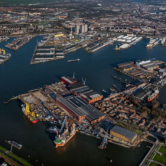 Rotterdam Makers District door John Gundlach – Flying Holland.