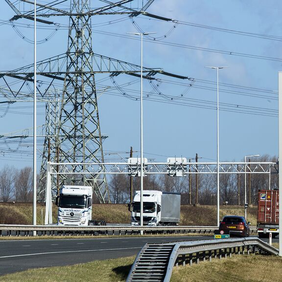 Beladingscanner langs snelweg