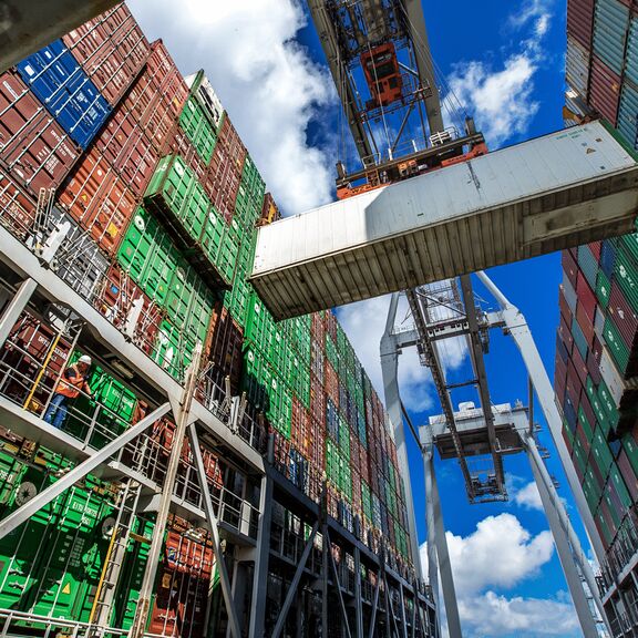 Container is placed on a containership