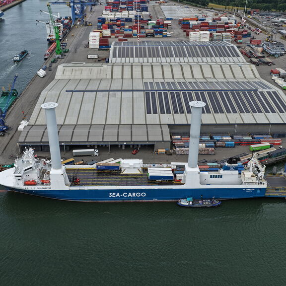 Sea cargo 